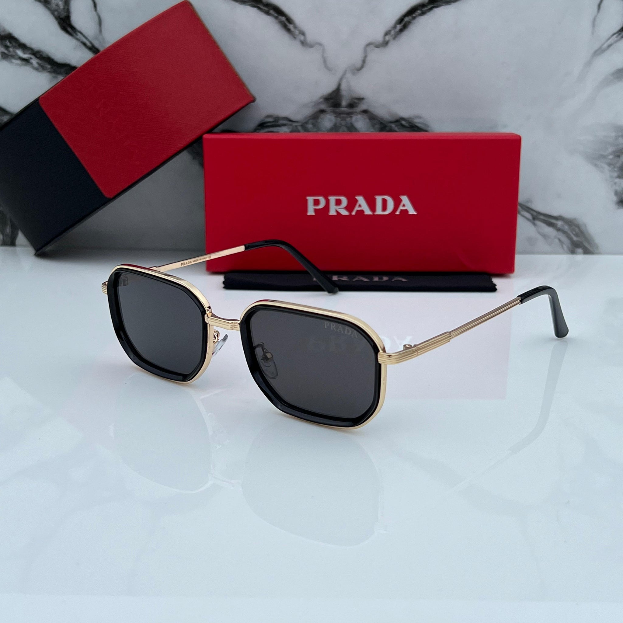 PRD [2902] BLACK GOLDEN FRAME WAYFARER SUNGLASSES FOR MEN & WOMEN