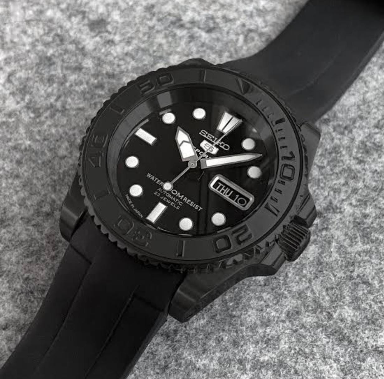 SIKO [5 SPORT] BLACK RUBBER WATCH