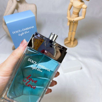 LIGHT BLUE LOVE IS LOVE POUR FEMME DOLCEY & GABBANA FOR WOMEN