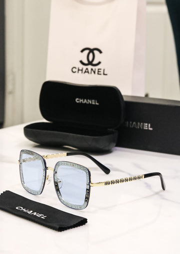 Exclusive Black Stylish Sunglasses for Women with Og Brand Box